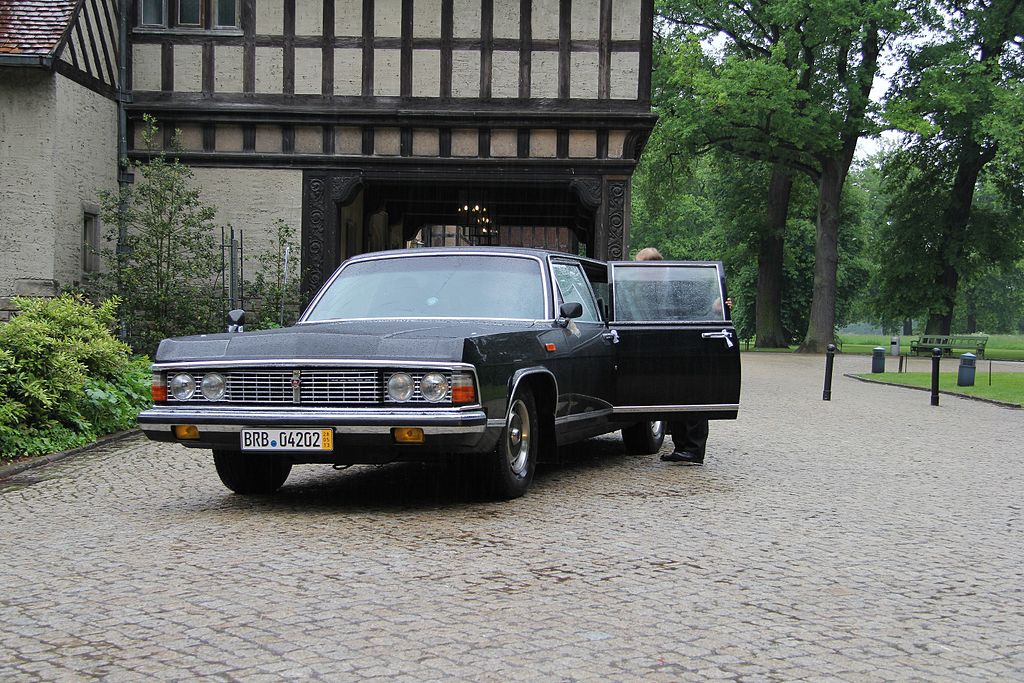 GAZ-14 Chaïka