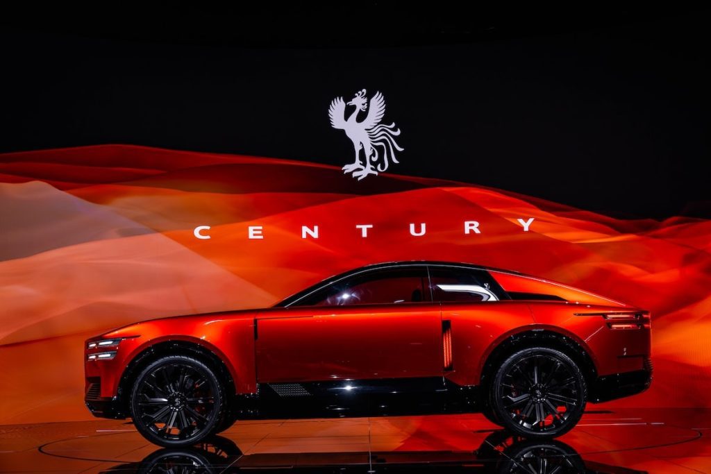 Découvrez comment Toyota transforme le luxe automobile avec la révolution Century !