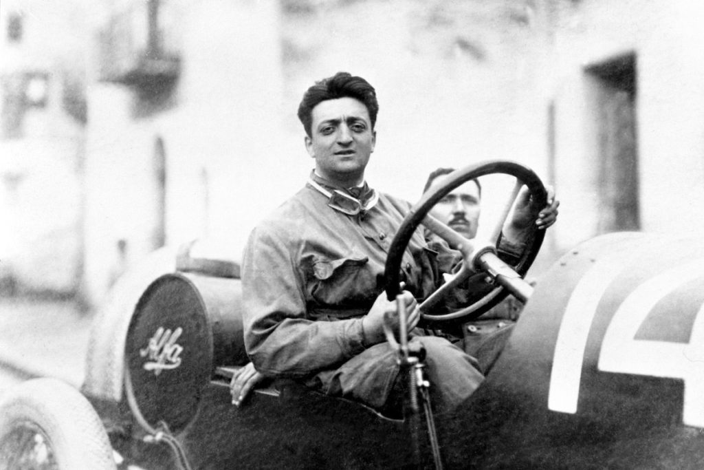 Découvrez l’Incroyable Histoire de la Scuderia Ferrari : 96 Ans de Passion et de Victoires !