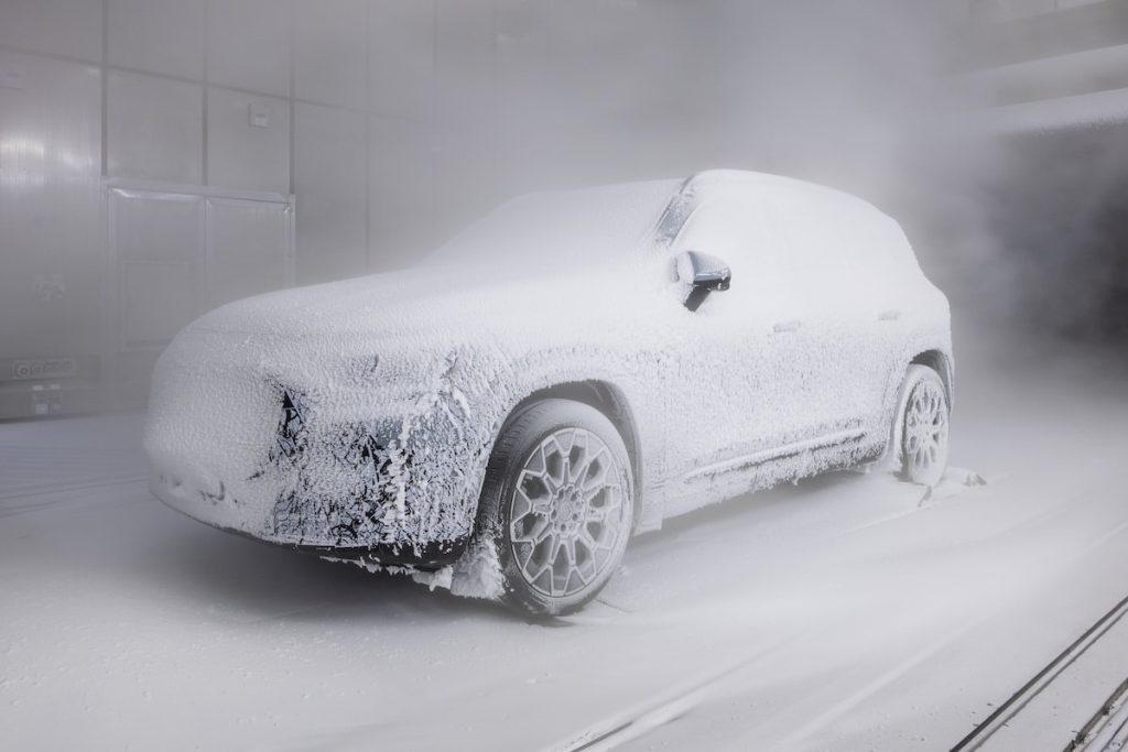 Découvrez les Secrets Inattendus pour Conduire Électrique en Hiver : Astuces Essentielles à Ne Pas Manquer !