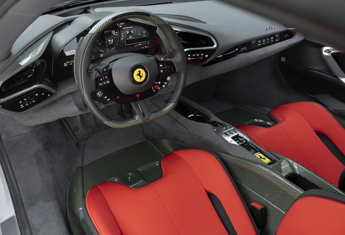 Intérieur Ferrari SC40