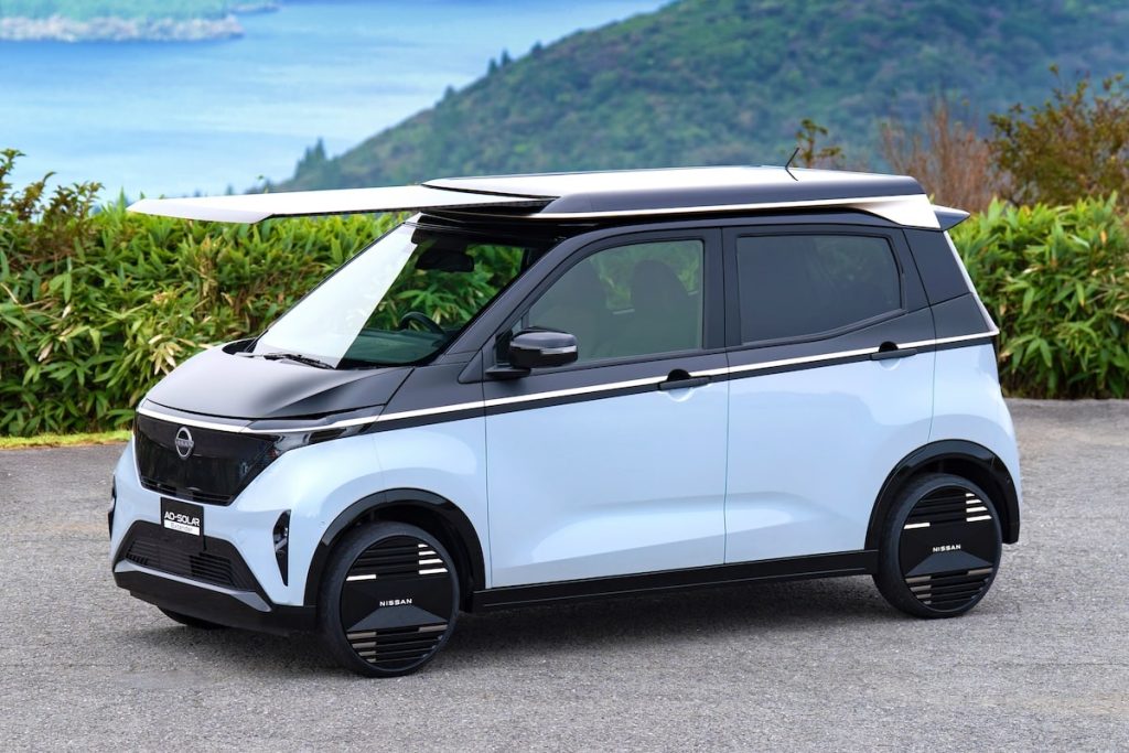 Nissan Ao-Solar Extender : Une Révolution Énergétique ou Juste un Gadget Écologique ? Découvrez-le !