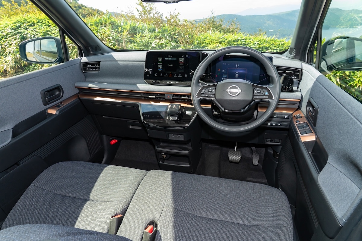 Nissan Sakura Kei EV solar