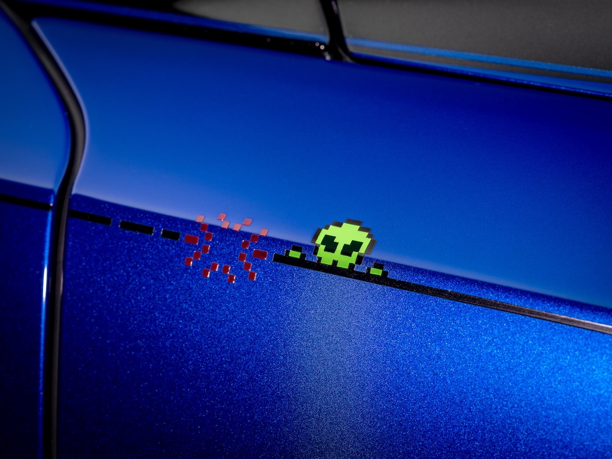 Rolls-Royce Black Badge Ghost Gamer