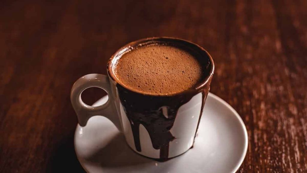 Découvrez comment le cacao booste la circulation sanguine même en restant assis ! Un secret à ne pas manquer !