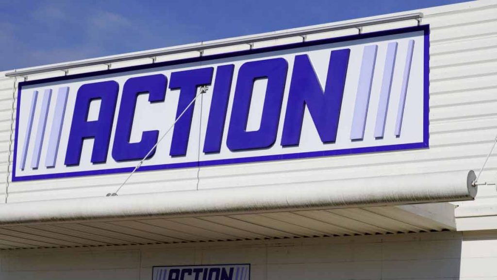 Transformez votre couloir en un espace ultra-pratique pour moins de 5 euros avec cet accessoire étonnant d’Action !