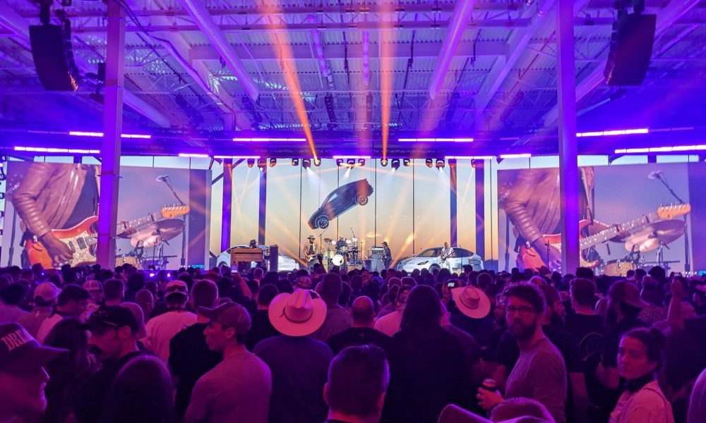 Ne Ratez Pas la Réunion Annuelle des Actionnaires de Tesla : Guide Complet pour Regarder en Direct !